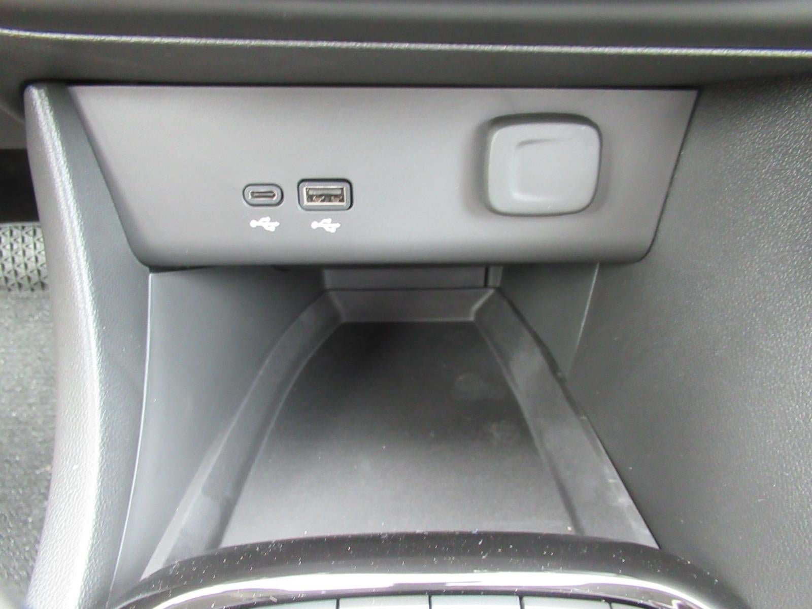 New 2026 Buick Encore GX Preferred w/ Comfort Package FWD image 29