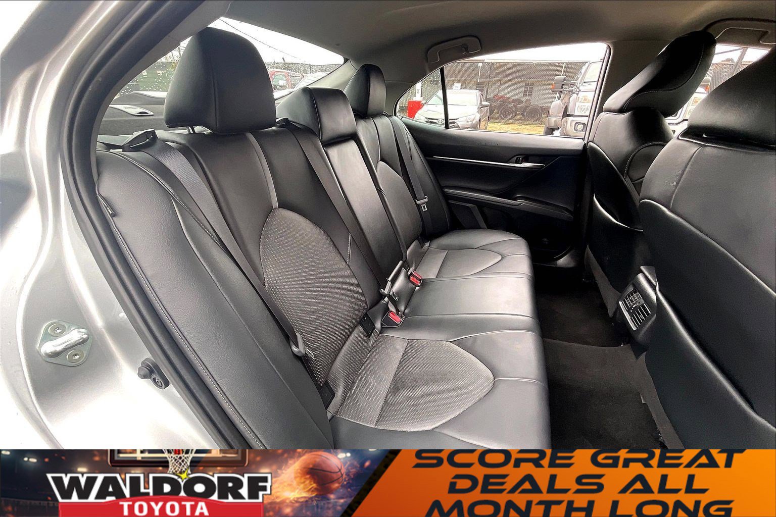 Used 2021 Toyota Camry XSE image 31