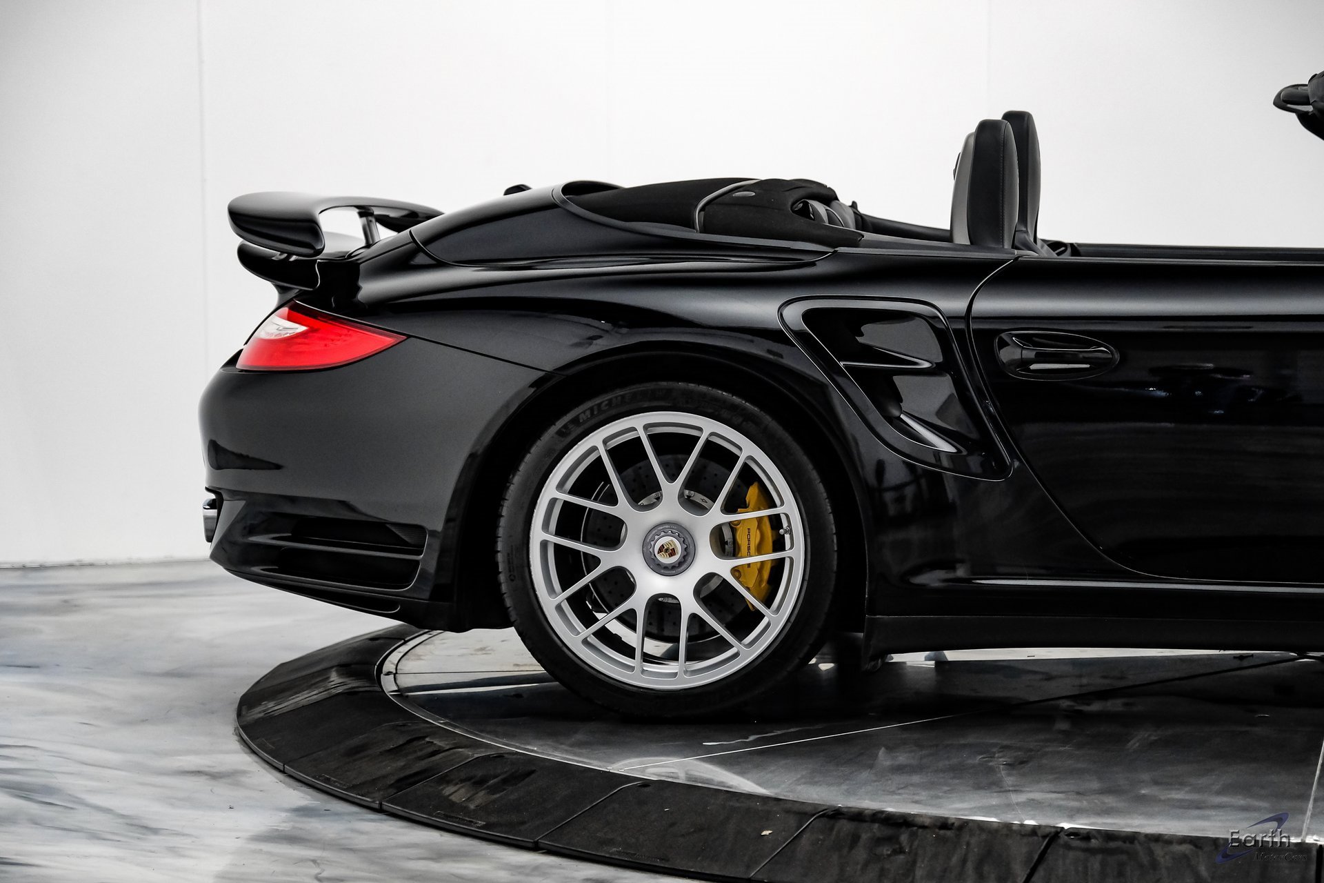 Used 2012 Porsche 911 Edition 918 Spyder image 24