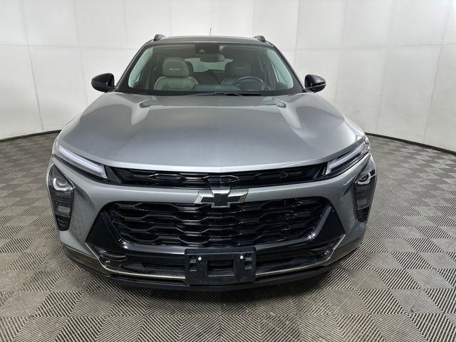 Used 2024 Chevrolet Trax ACTIV w/ Sunroof Package image 8