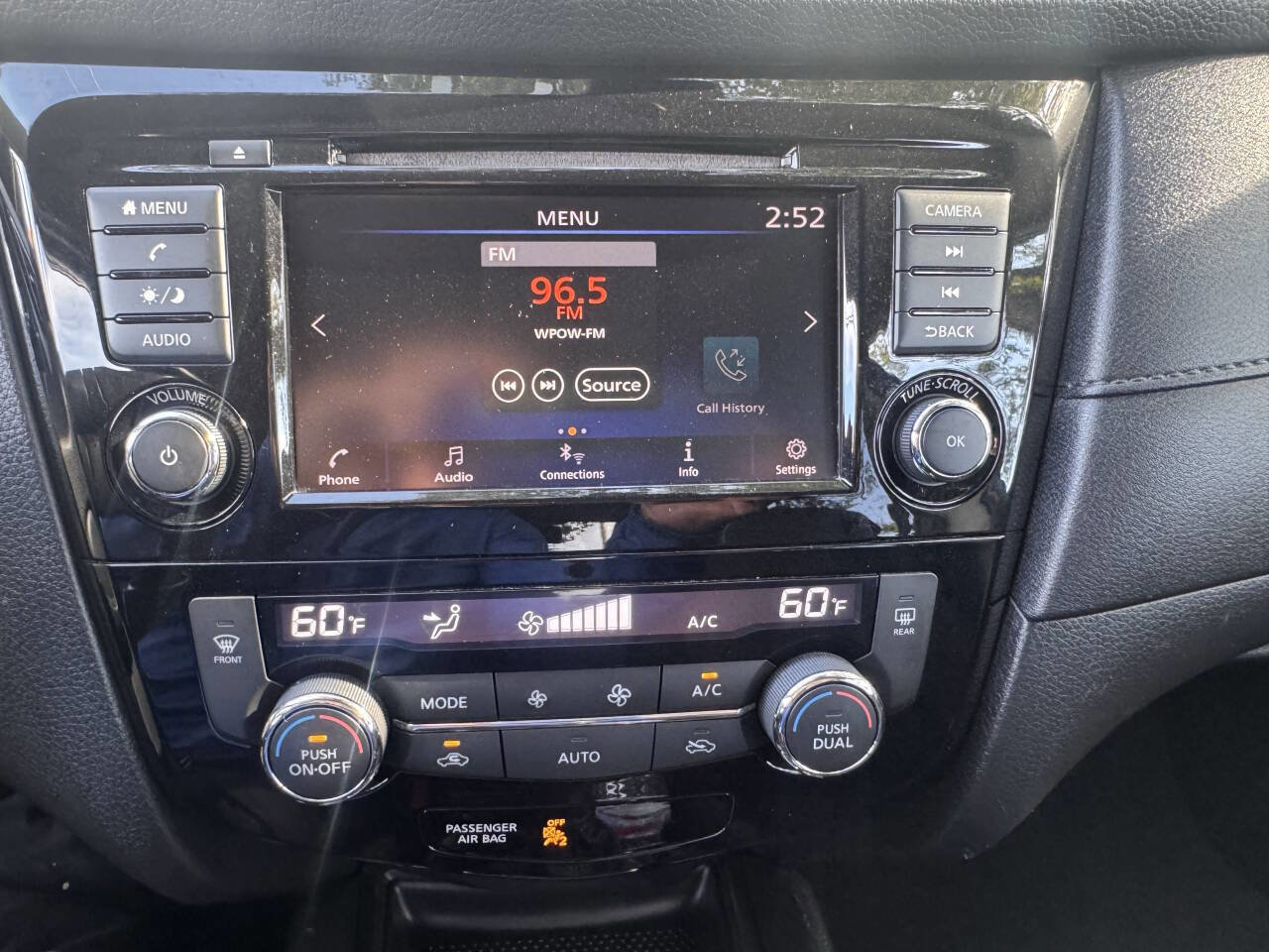 Used 2019 Nissan Rogue SV AWD/4WD image 17