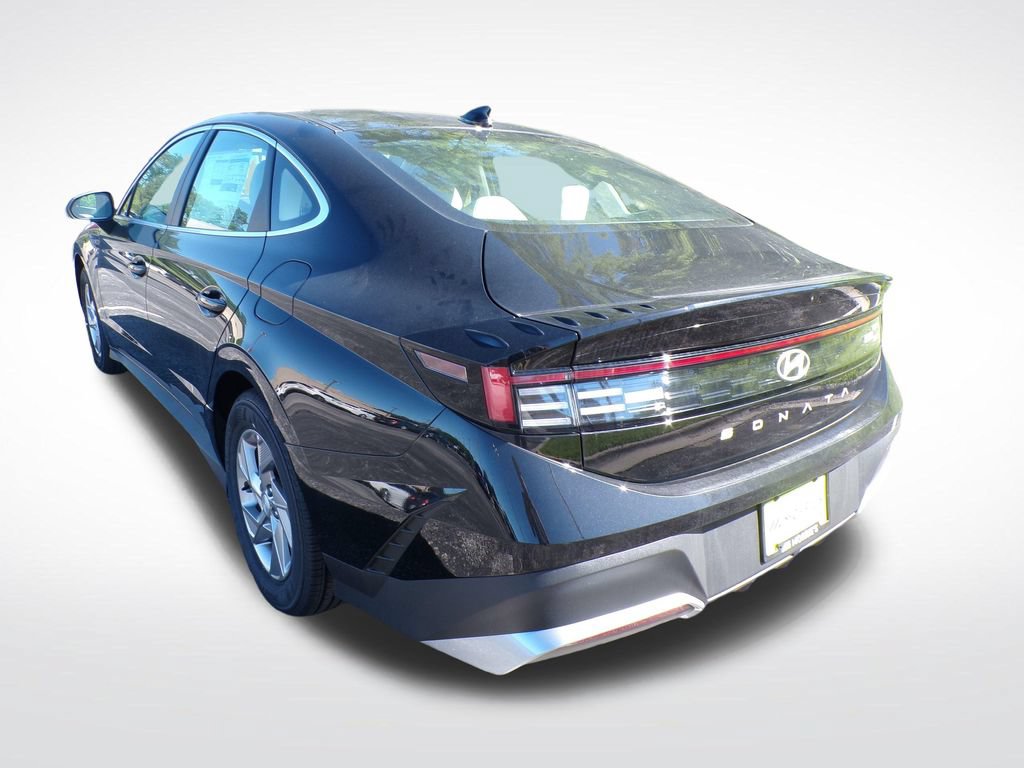 New 2026 Hyundai Sonata SE FWD image 4