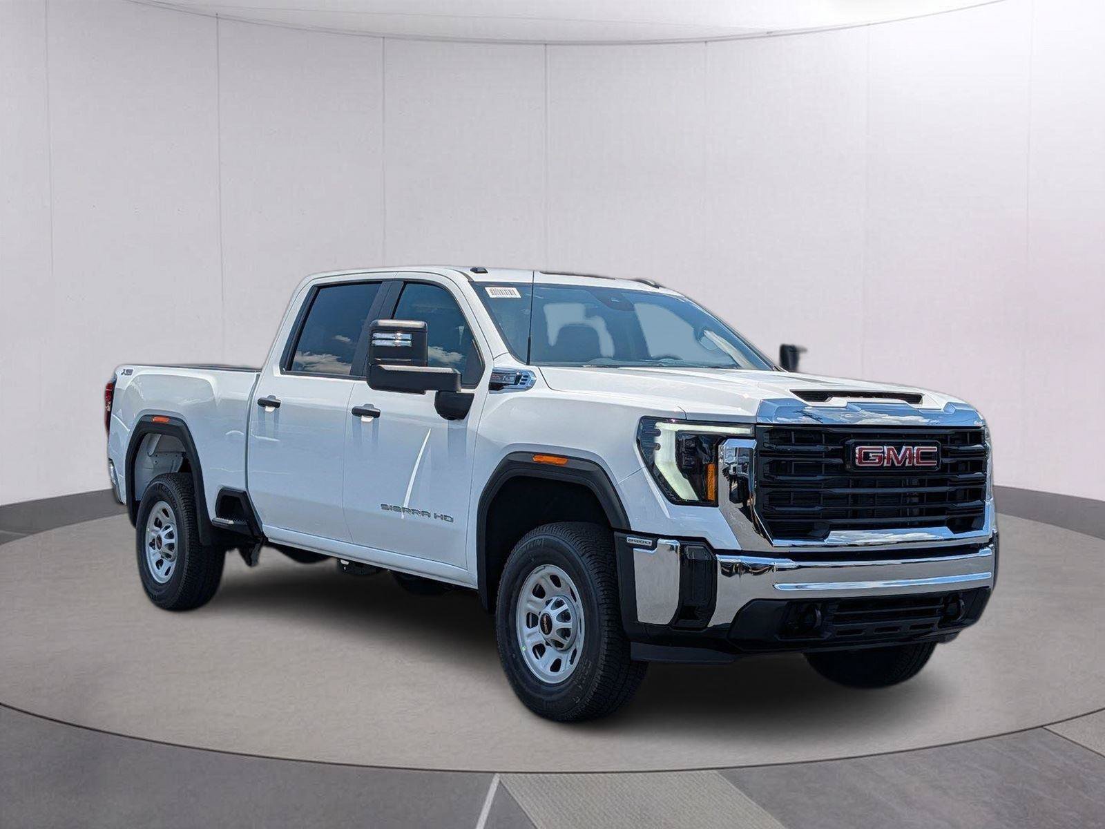 New 2026 GMC Sierra 2500 Pro w/ Convenience Package AWD/4WD image 8