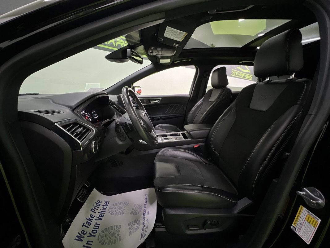 Used 2022 Ford Edge ST w/ Equipment Group 401A AWD/4WD image 16