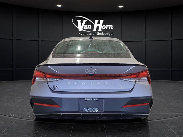 New 2026 Hyundai Elantra Sport image 5