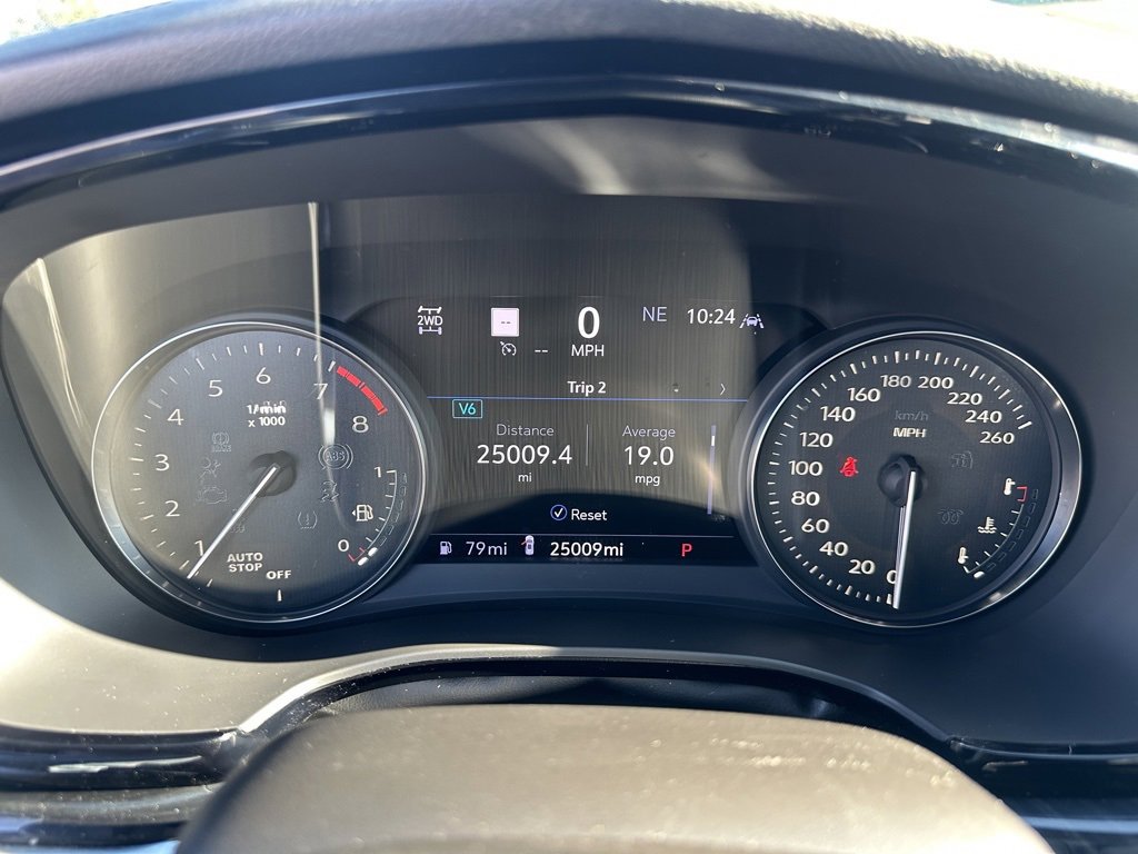 Used 2024 Cadillac XT6 Premium Luxury image 15