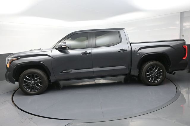 Used 2024 Toyota Tundra Platinum AWD/4WD image 52