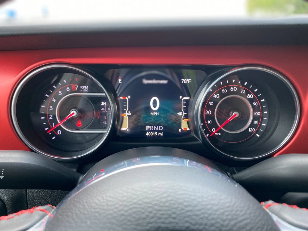 Used 2021 Jeep Gladiator Rubicon AWD/4WD image 30