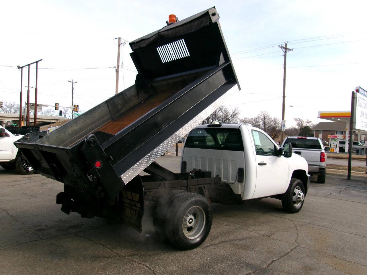 Used 2013 Chevrolet Silverado 3500 W/T w/ Snow Plow Prep Package image 5