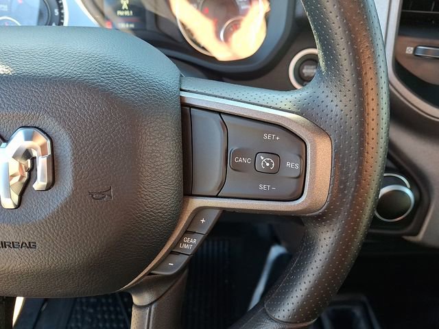 Used 2024 RAM 2500 Tradesman w/ Chrome Appearance Group image 21