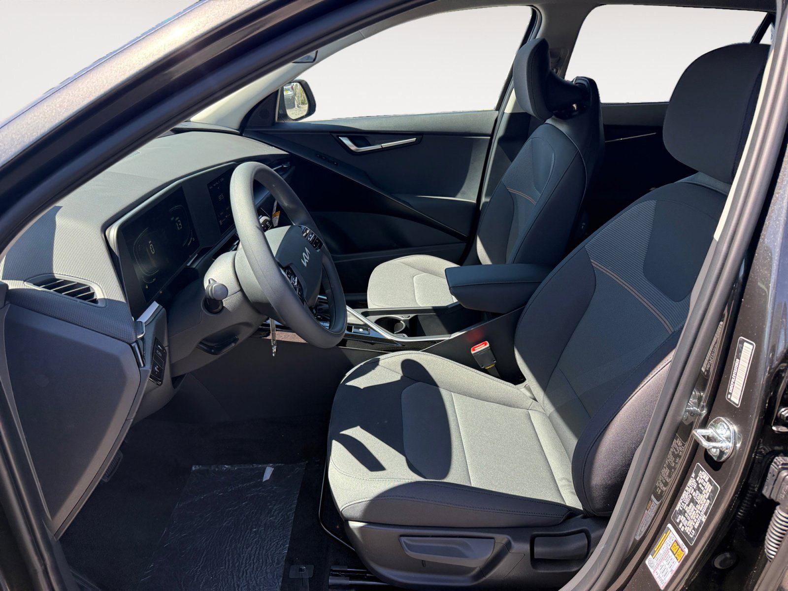 New 2026 Kia Niro LX FWD image 10