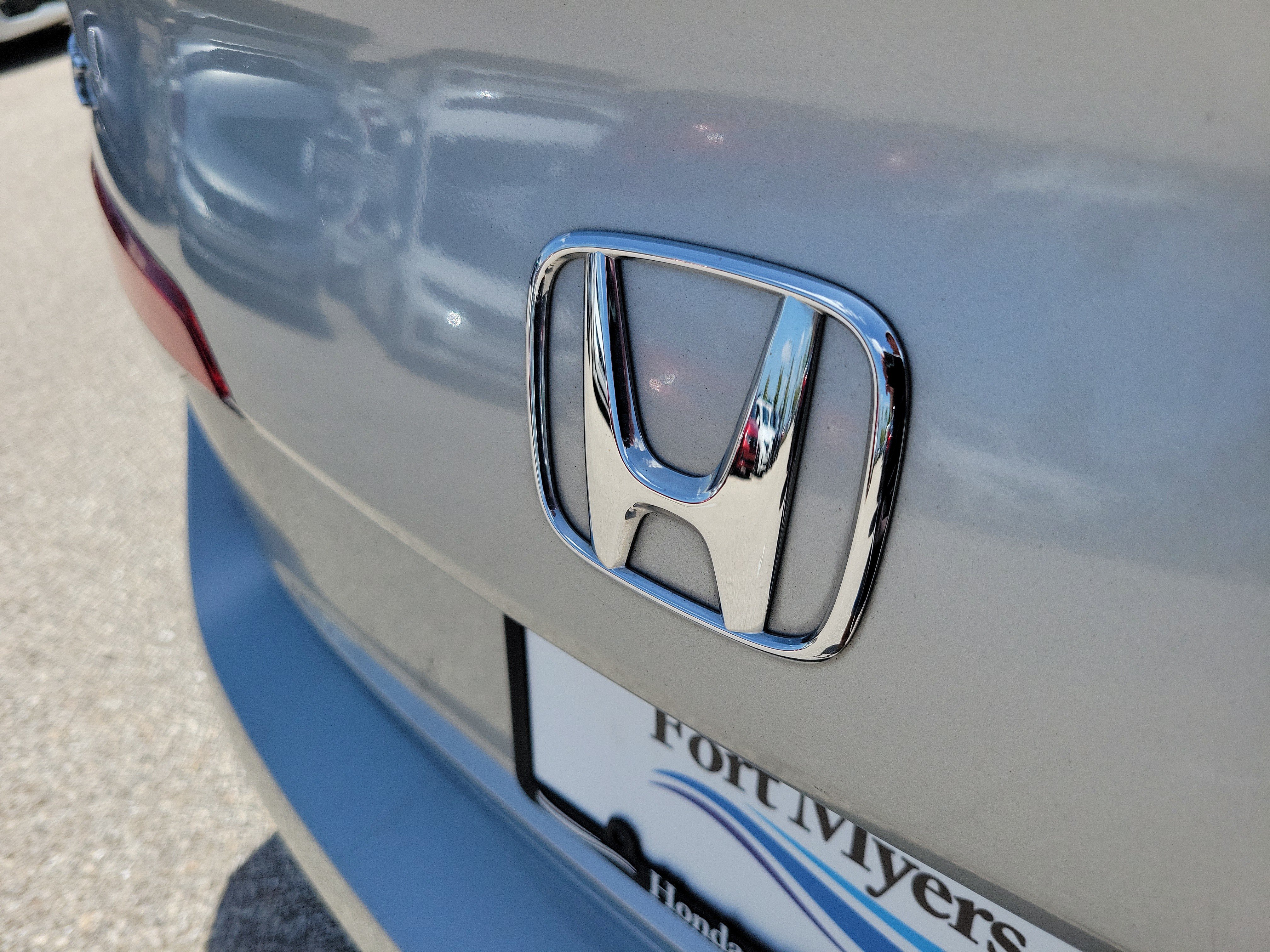 Used 2025 Honda Civic Sport image 8
