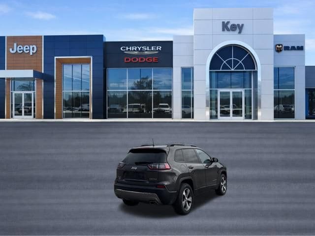 Used 2022 Jeep Cherokee Limited AWD/4WD image 17