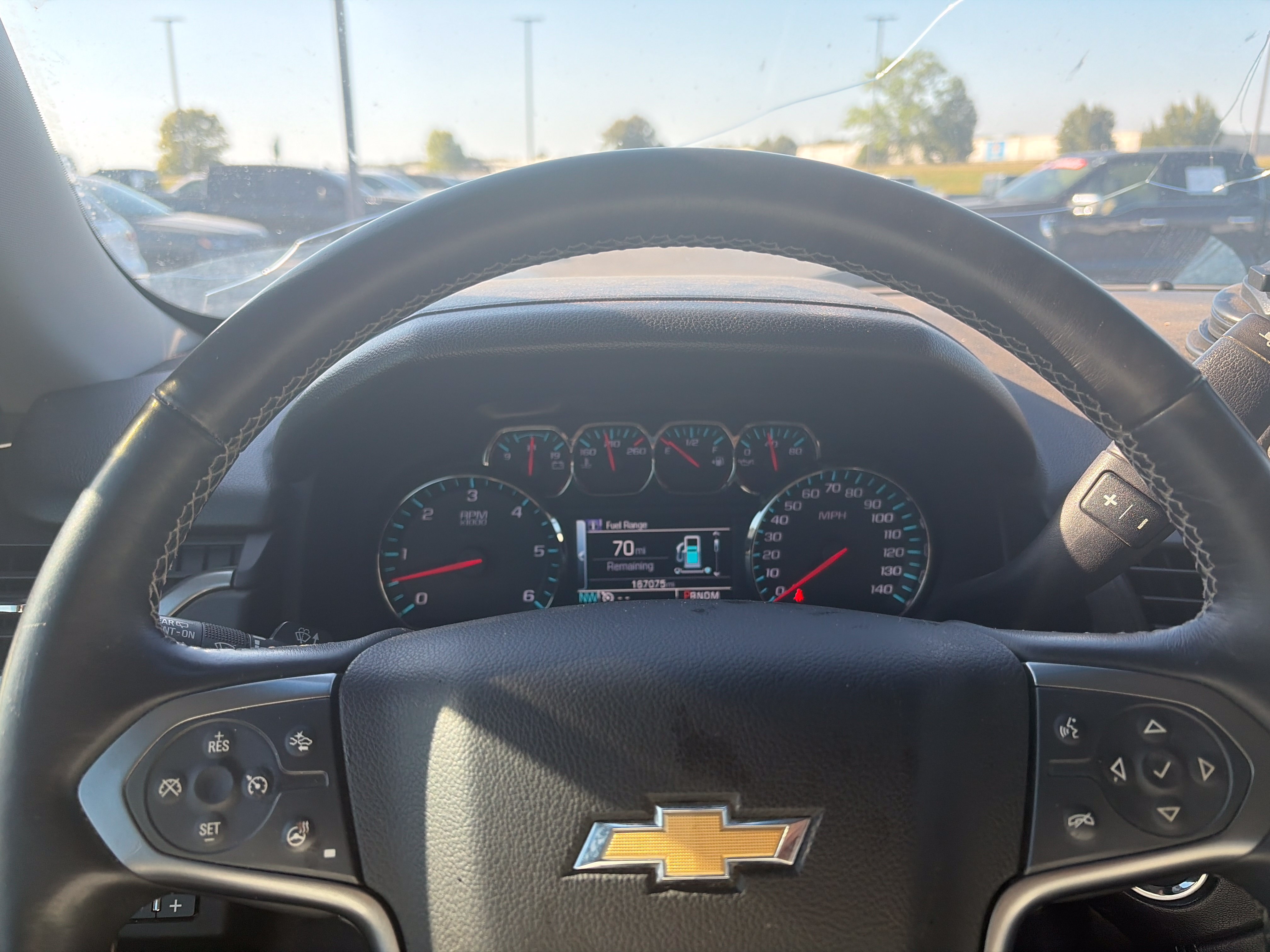 Used 2016 Chevrolet Suburban LT RWD image 15