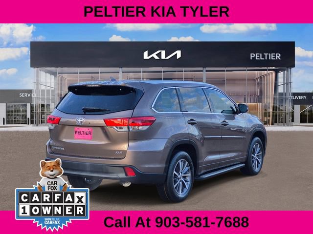 Used 2017 Toyota Highlander XLE image 7