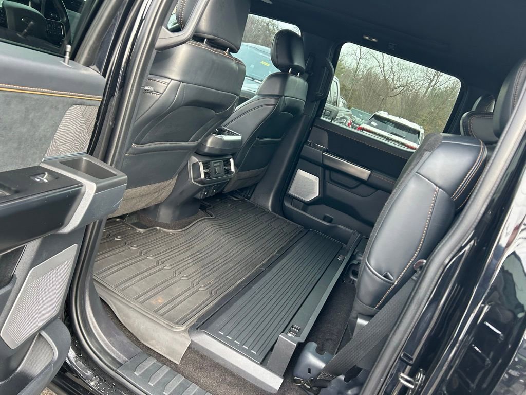 Certified 2022 Ford F150 Platinum w/ Equipment Group 701A High image 19