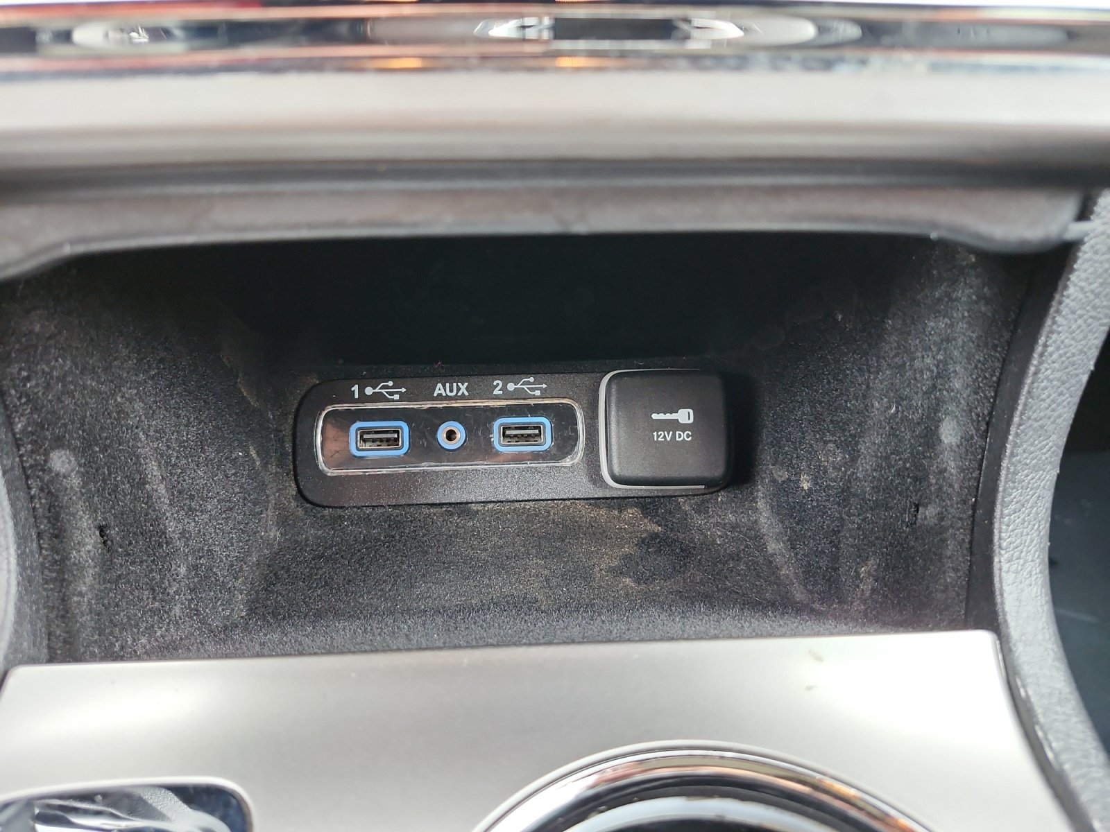Used 2019 Jeep Grand Cherokee Altitude AWD/4WD image 24