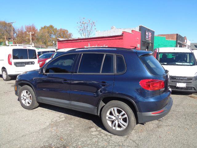 Used 2015 Volkswagen Tiguan S image 20