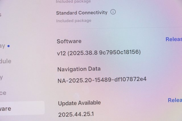 Used 2019 Tesla Model 3 Mid Range image 35
