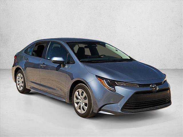 Used 2026 Toyota Corolla LE FWD image 3
