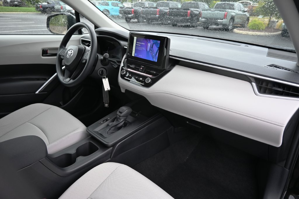 New 2026 Toyota Corolla Cross L AWD/4WD image 12