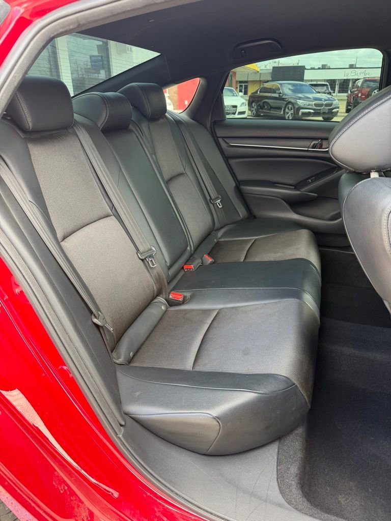 Used 2018 Honda Accord Sport image 24