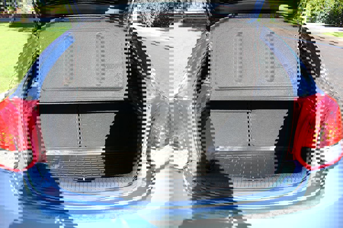 Used 2016 Hyundai Veloster Rally Edition image 20