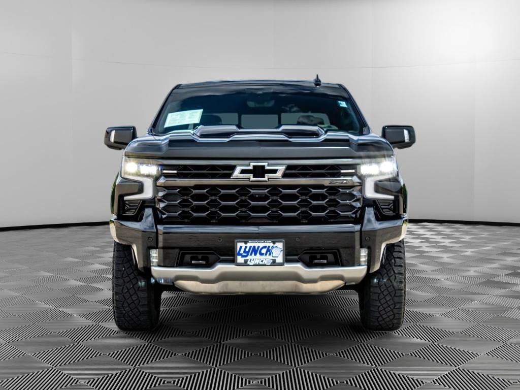 Used 2025 Chevrolet Silverado 1500 ZR2 w/ Technology Package AWD/4WD image 5