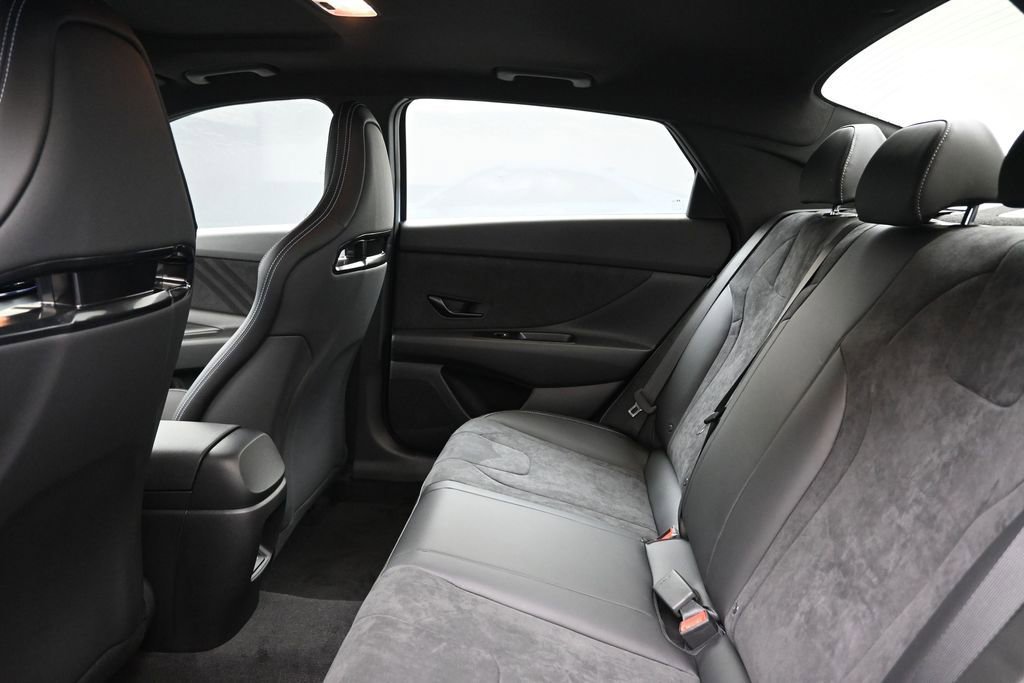 New 2026 Hyundai Elantra N FWD image 18