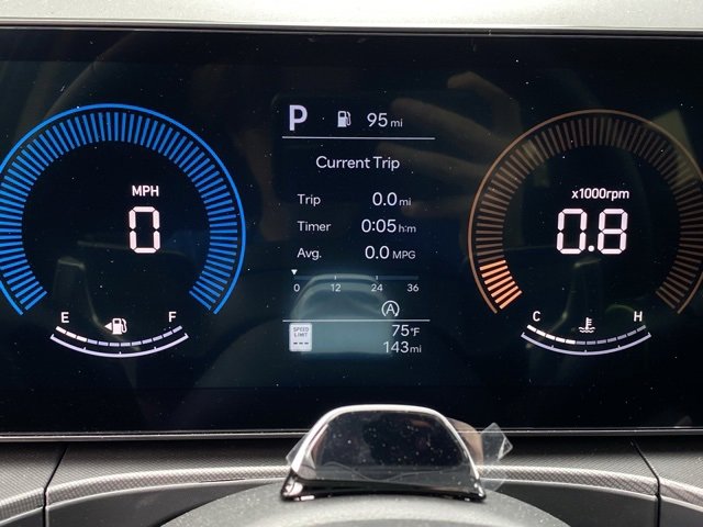 New 2025 Hyundai Santa Fe XRT image 18