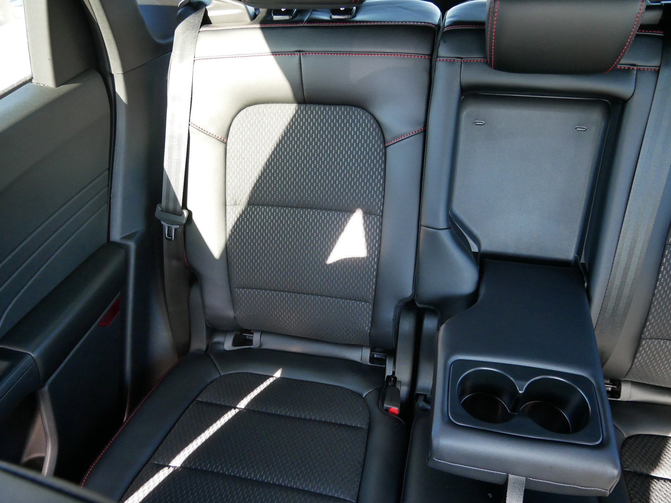 Used 2026 Ford Escape ST-Line w/ Tech Pack #1 AWD/4WD image 11