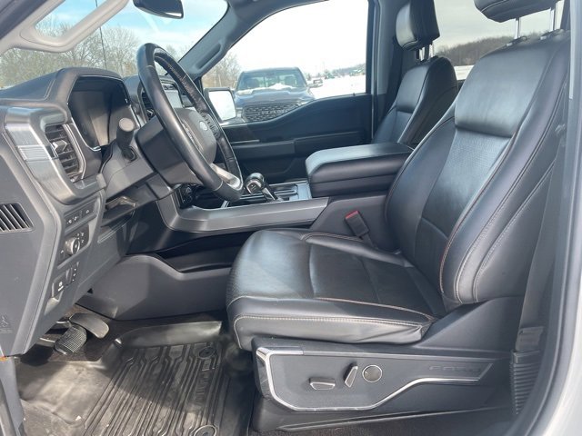 Used 2021 Ford F150 Lariat w/ Max Trailer Tow Package image 8