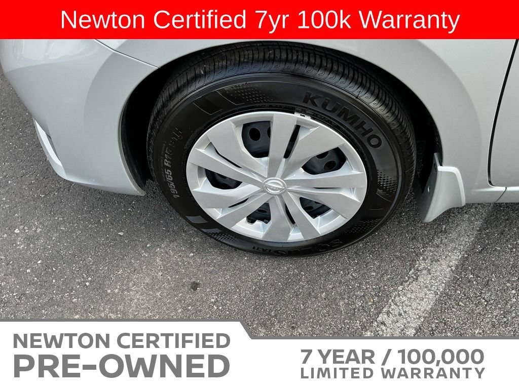 Used 2025 Nissan Versa S w/ Trunk Package FWD image 39