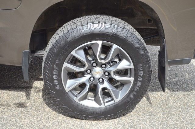 Used 2023 Chevrolet Silverado 1500 LT image 12