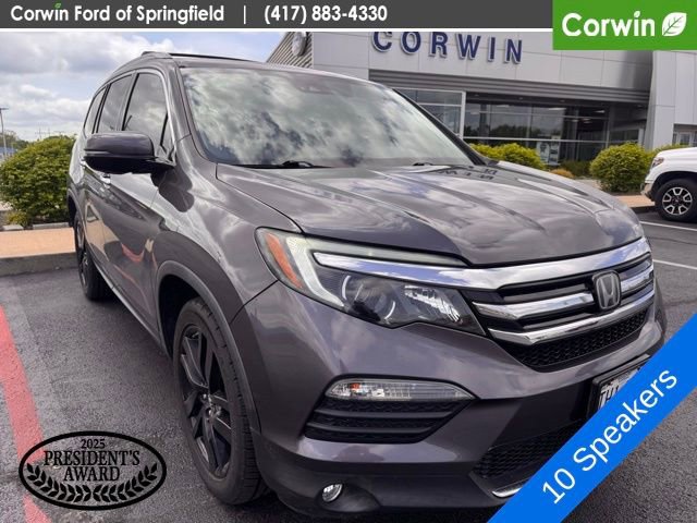 Used 2017 Honda Pilot Elite image 3