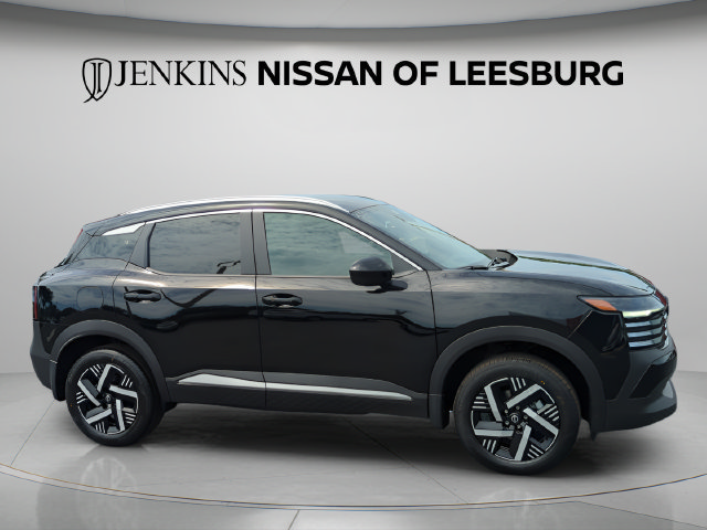 New 2026 Nissan Kicks SV w/ Interior Electronics Package FWD image 2