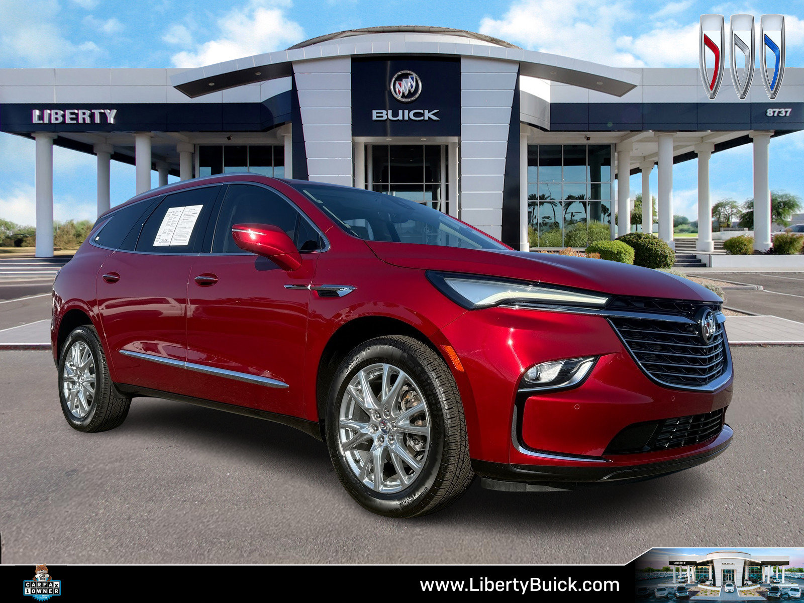 Used 2023 Buick Enclave Premium FWD image 1