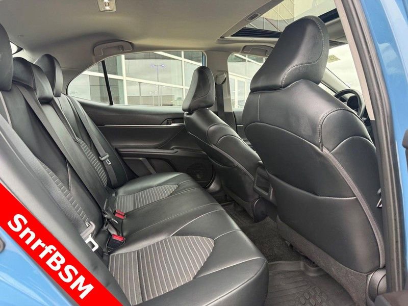 Used 2023 Toyota Camry SE w/ Convenience Package FWD image 12