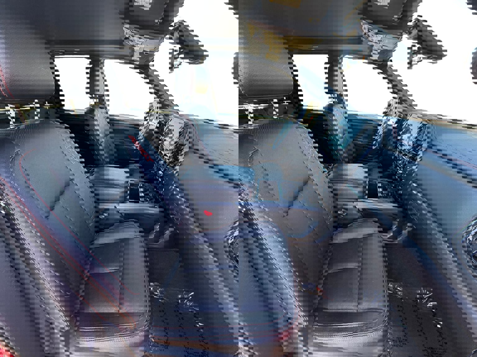 Used 2022 Nissan Titan PRO-4X w/ Pro-4x Convenience Package image 17