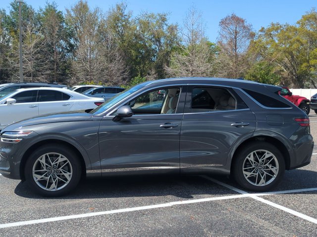 Used 2022 Genesis GV70 2.5T w/ Advanced Package image 8