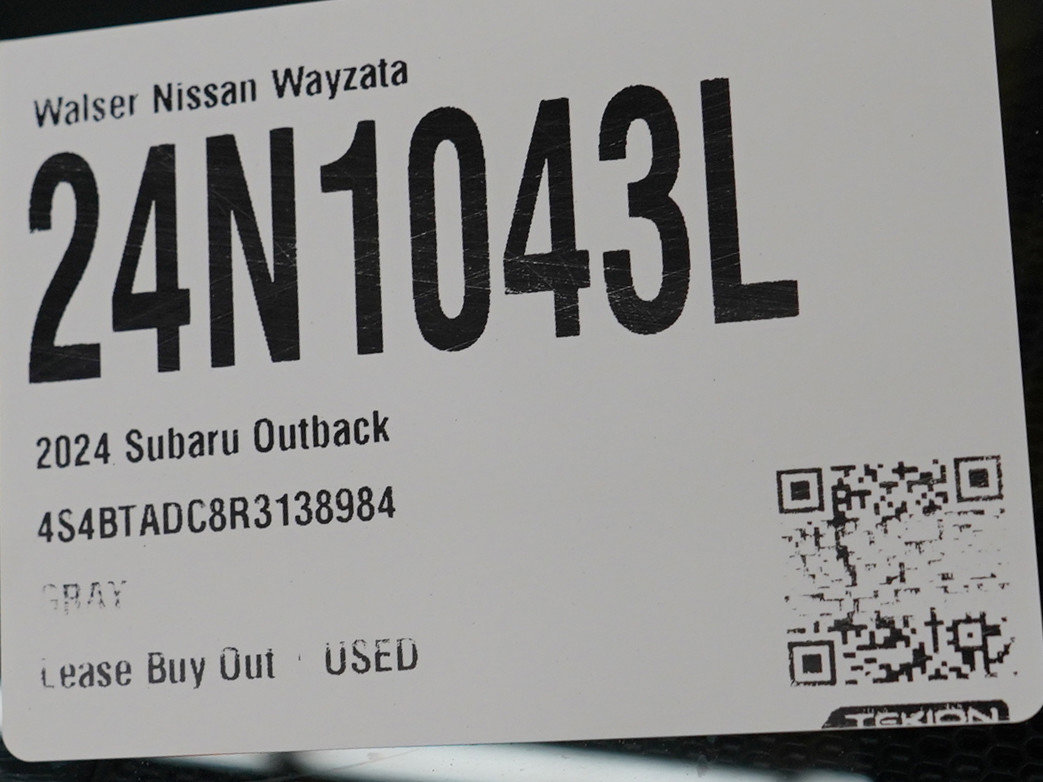 Used 2024 Subaru Outback Premium image 31