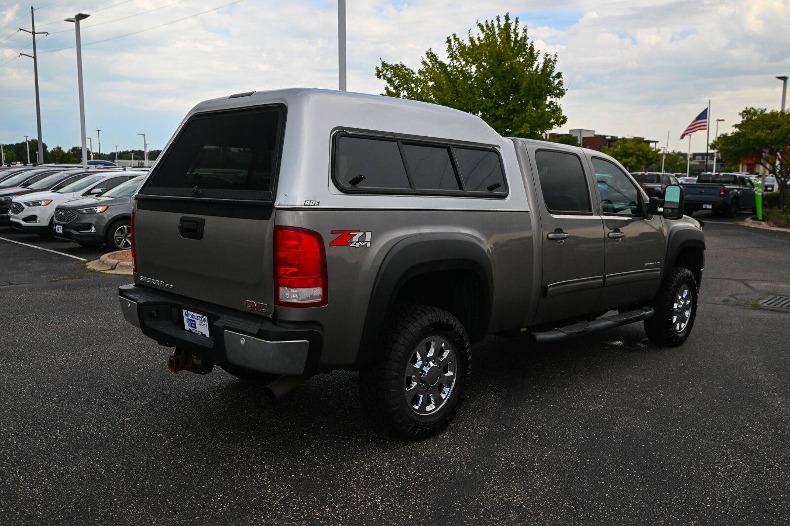 Used 2013 GMC Sierra 2500 SLT w/ SLT Convenience Package AWD/4WD image 5