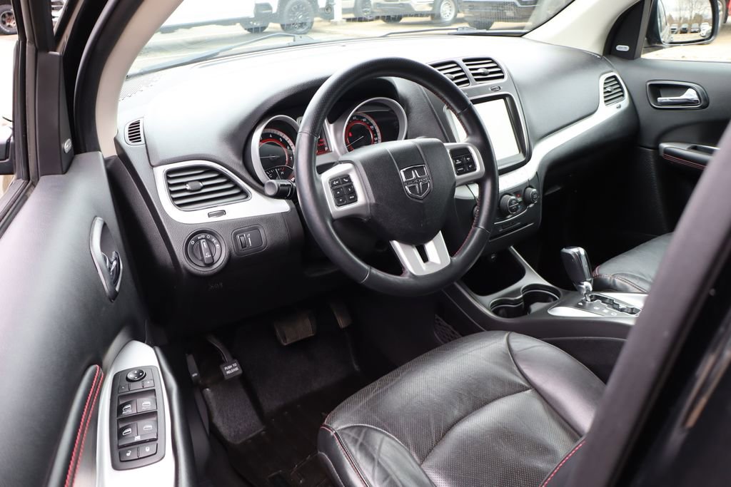 Used 2019 Dodge Journey GT w/ Family Entertainment Group image 12