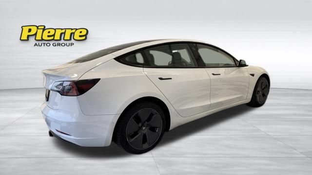 Used 2022 Tesla Model 3 RWD image 6