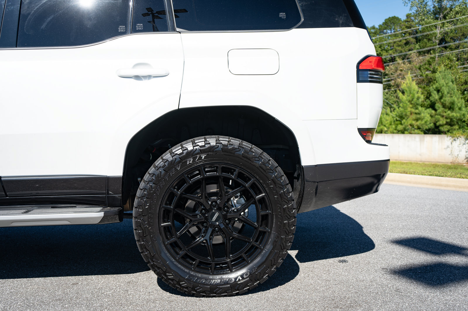 Used 2025 Lexus GX 550 AWD/4WD image 13