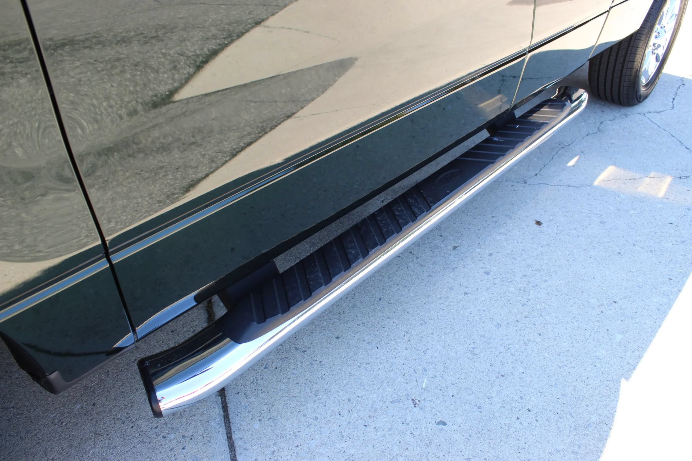 Used 2014 Ford F150 XLT w/ XLT Chrome Package RWD image 10