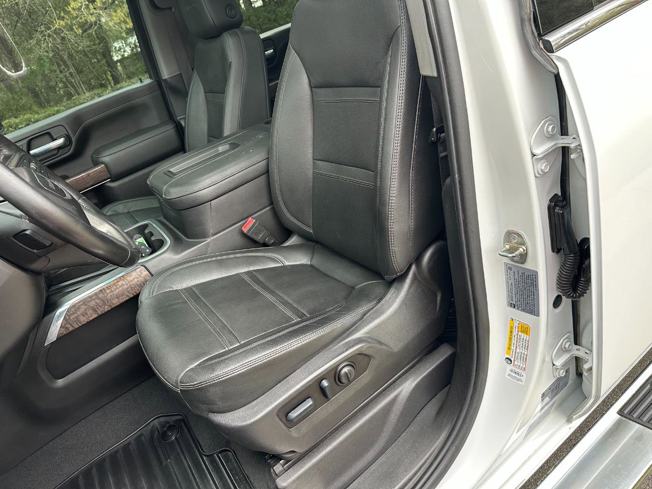 Used 2022 GMC Sierra 3500 Denali image 14