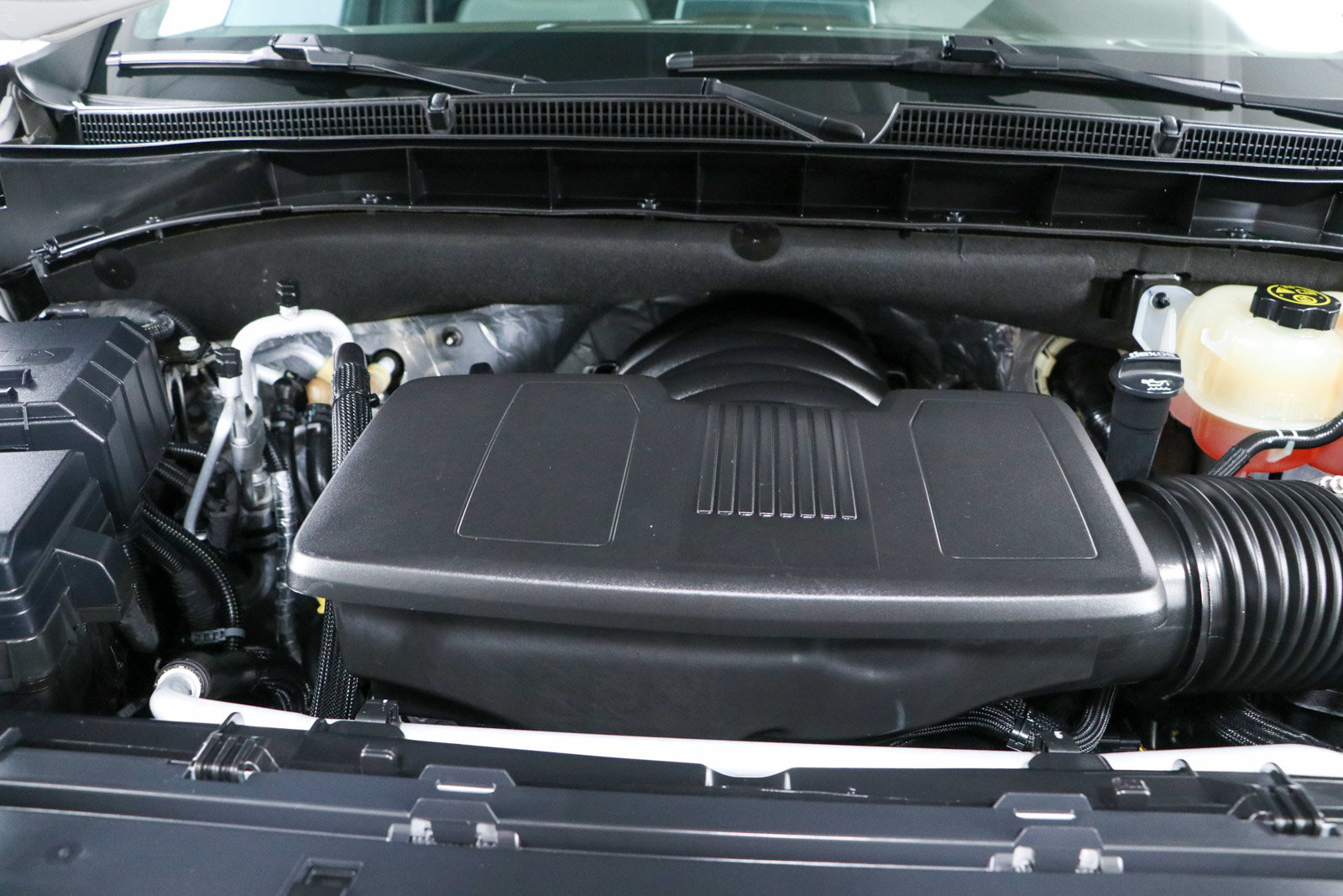 Used 2022 GMC Yukon SLT w/ SLT Premium Package RWD image 36