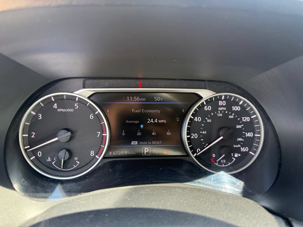 Used 2025 Nissan Sentra SV FWD image 27