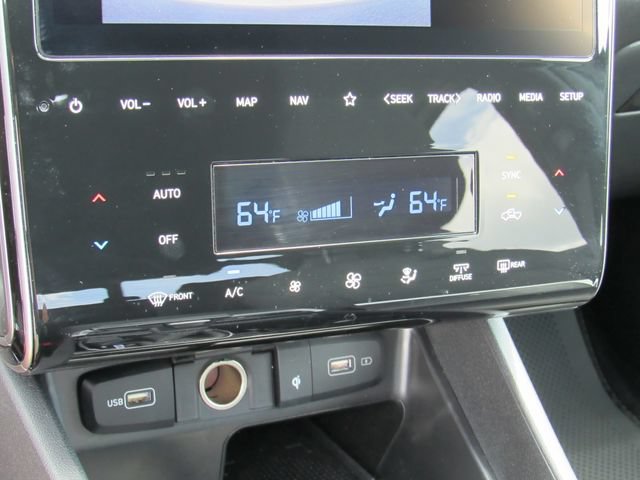 Used 2023 Hyundai Santa Cruz SEL Premium w/ Tow & Go Package AWD/4WD image 25